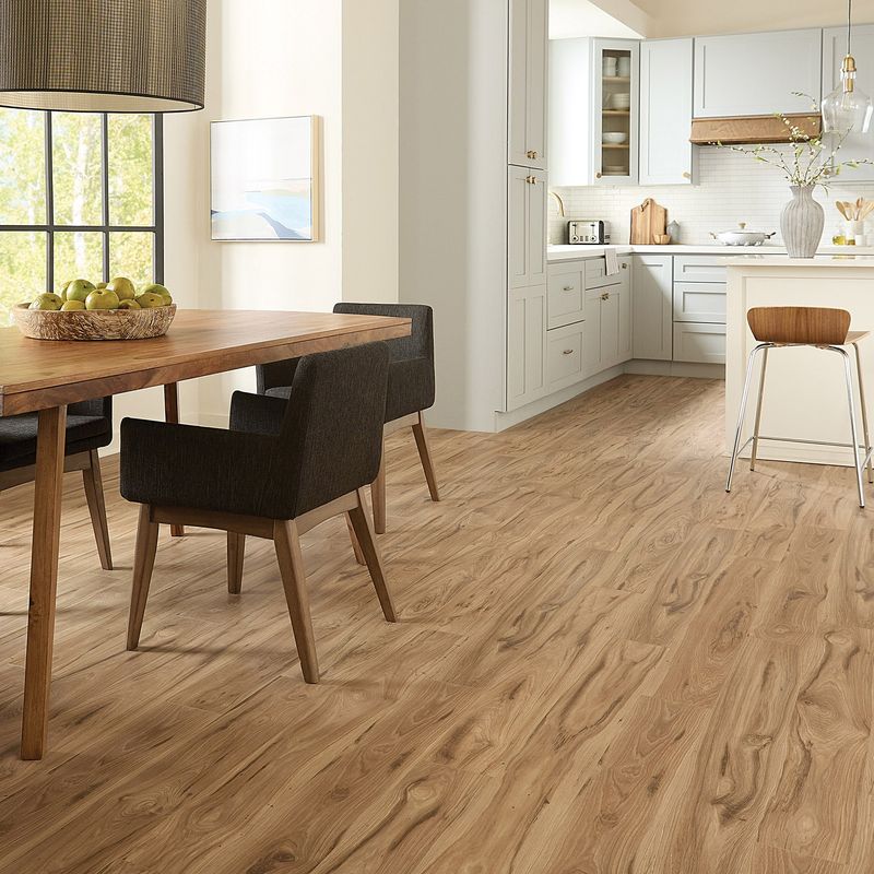 Mohawk Home ^ Laminate Wood Ridgeway Hickory 6.1 X 48