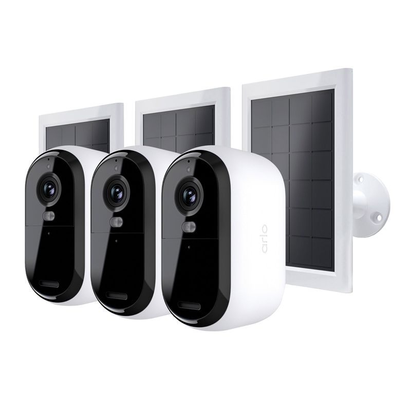 Arlo Essential ^ Wirefree Spotlight 3 Cams, 3 Solar Panels