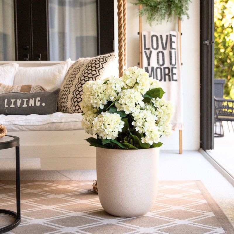 Nearly Natural Faux 35¨ Porch Hydrangea