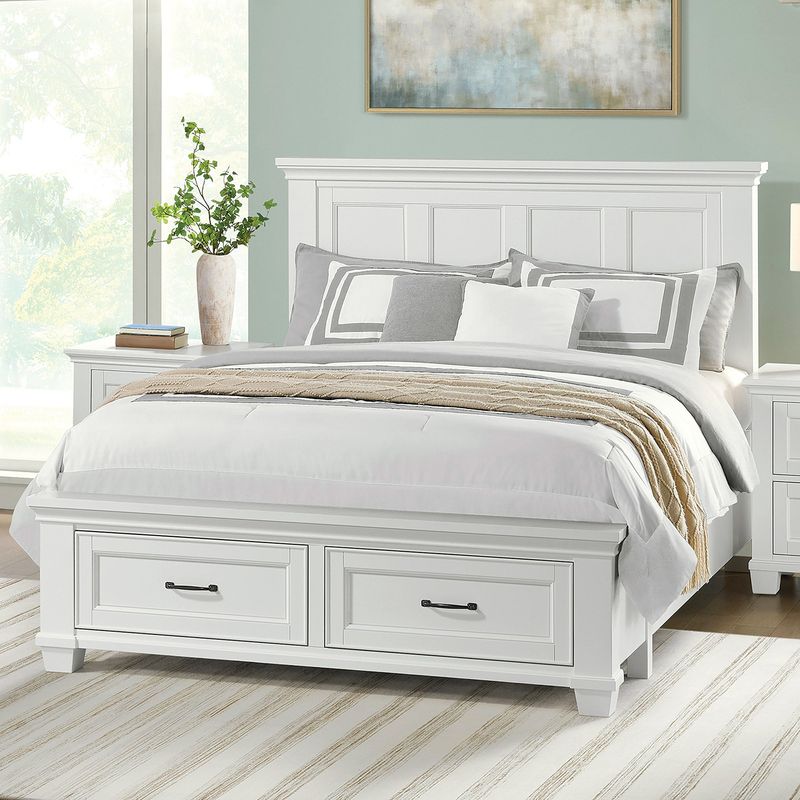 Universal Broadmoore Rose King Bed