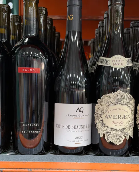 Andre Goichot Burgundy, Pinot Noir Cote De Beaune 750ml