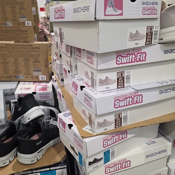 Skechers Women'S Hands-Free Swift Fit Sneaker
