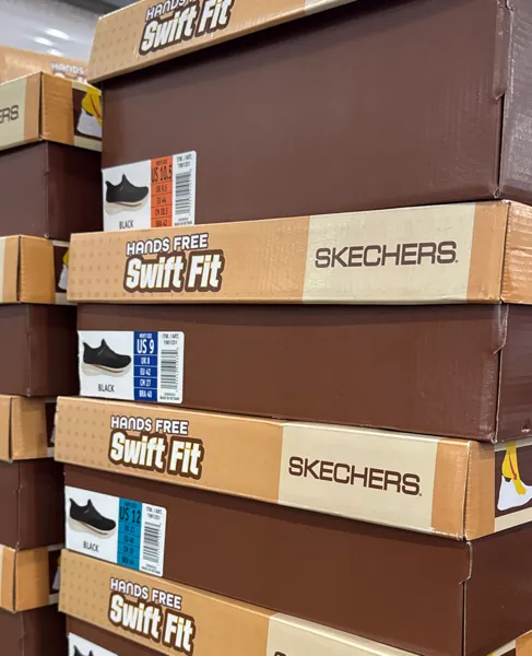 Skechers Men'S Hands-Free Swift Fit Sneaker