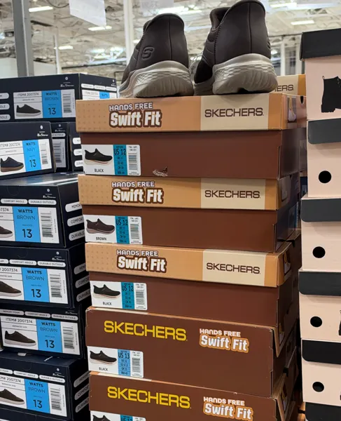 Skechers Men'S Hands-Free Swift Fit Sneaker