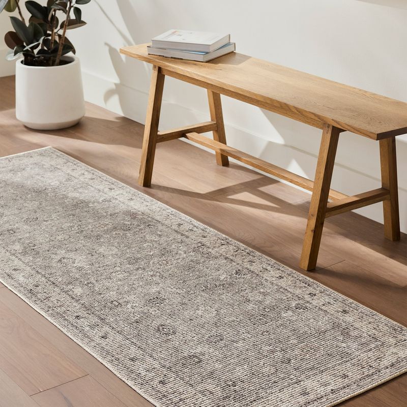 Surya Glenhaven Runner 2'6¨ X 7'3¨