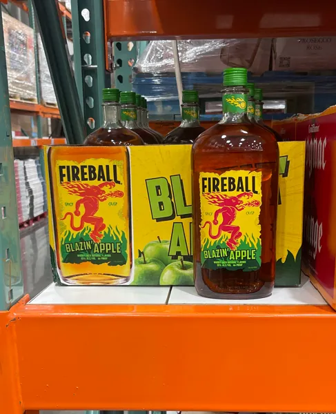 Fireball Blazin' Apple Whisky Canada 750ml