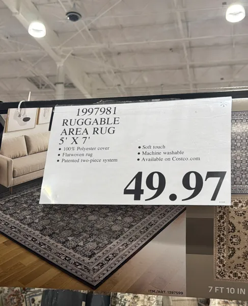 Ruggable Area Rug 5' X 7'