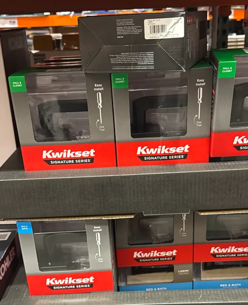 Kwikset Lisbon Lever Matte Black
