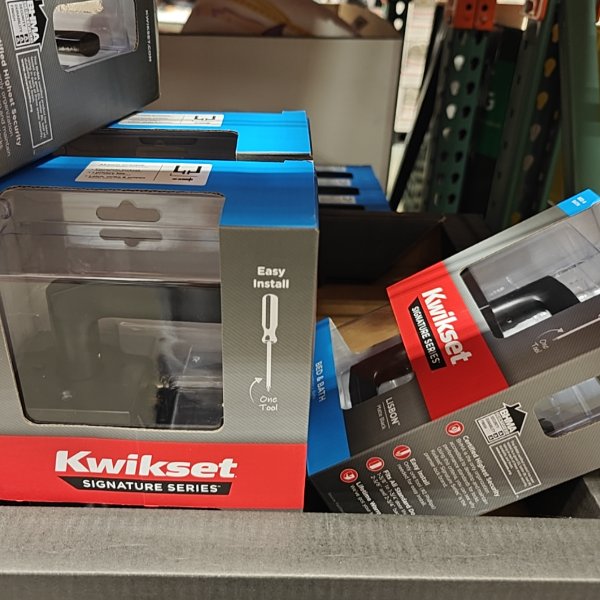Kwikset Lisbon Lever Matte Black