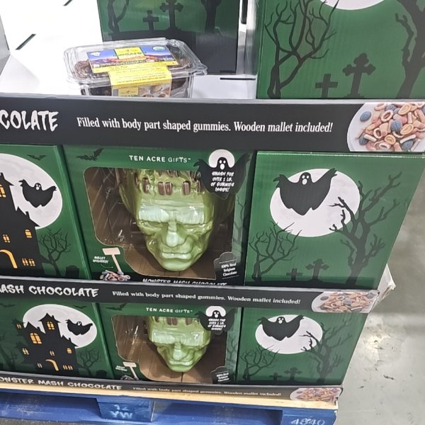 Monster Mash Chocolate Head 6.6 Pounds