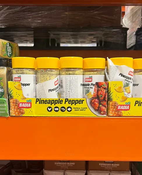 Badia Pineapple Pepper 14 Oz.