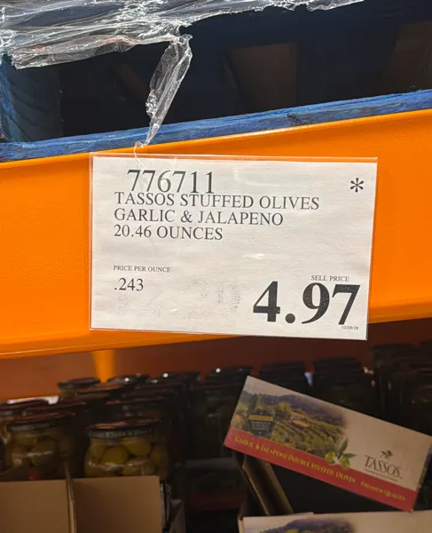 Tassos Garlic/Jalapeno Olives 20.46 Ounce Jar
